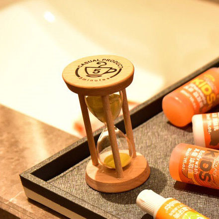 酒店形象设计公司为意境酒店设计留白。